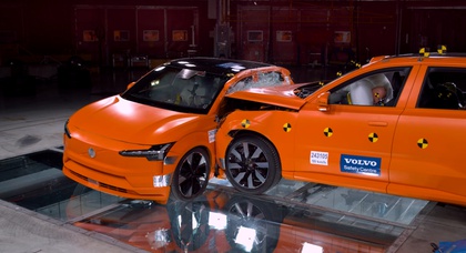 Volvo a écrasé son plus gros SUV contre son plus petit au nom de la sécurité